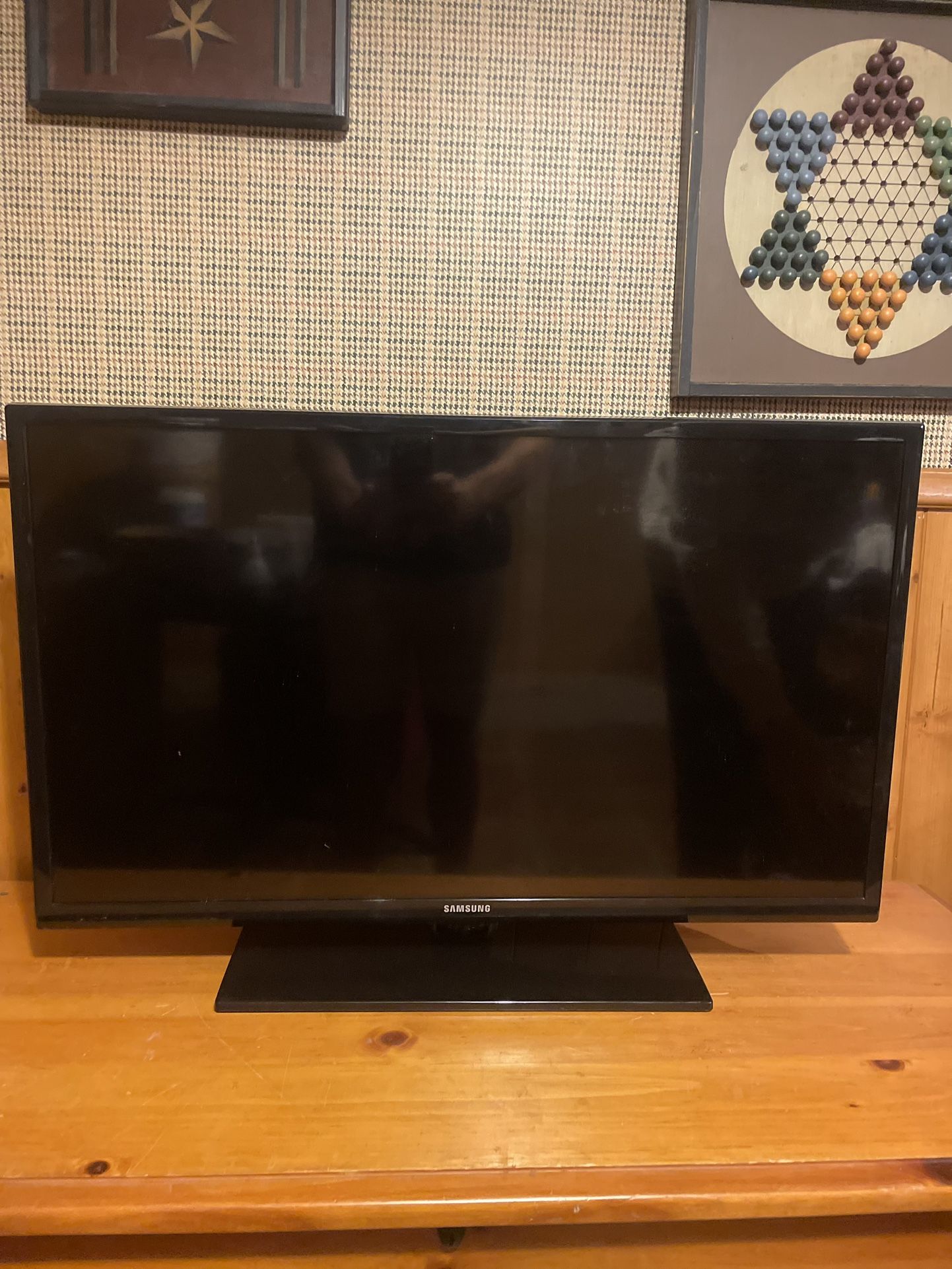 32” Samsung TV