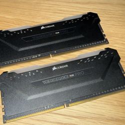 Corsair Vengeance RGB Pro 16GB (2×8GB) DDR4 3000MHz C15