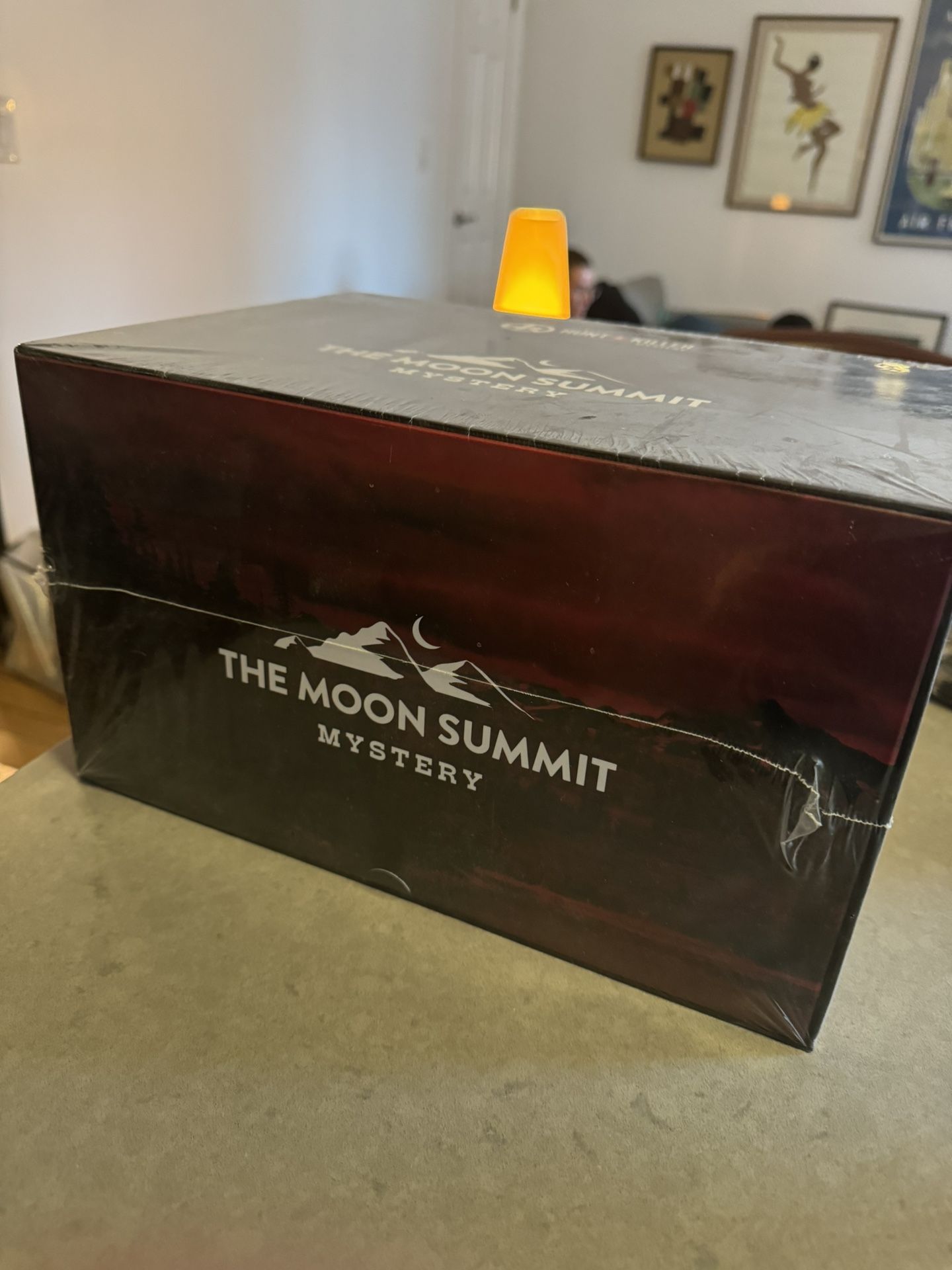 Hunt A Killer Moon Summit Box