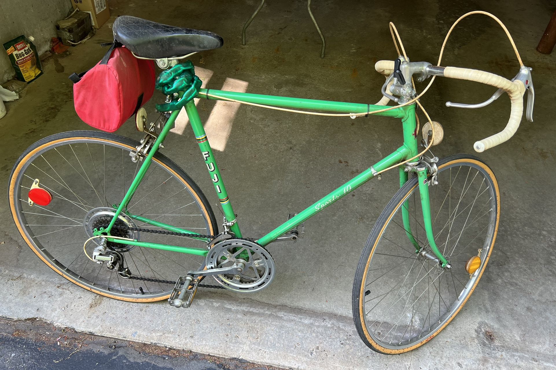 Fiji Sports 10 Bicycle