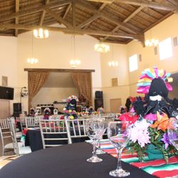 Banquet Hall Salón De Fiestas
