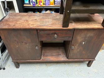 Tv stand !free! Can be painted