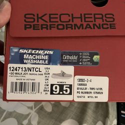 9.5 Skechers Go Walk Women’s shoes 