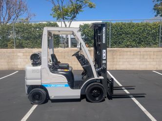 2014 Unicarriers 5000lb. Forklift w/ Side Shift (6315.7 Hours)