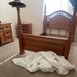 Bedroom Furniture Set