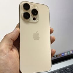 iPhone 16 Pro Max Unlocked