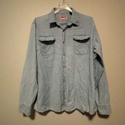 Wrangler, Woman’s Blue Button Up Long Sleeve Front Pockets Denim  Shirt, Size XL