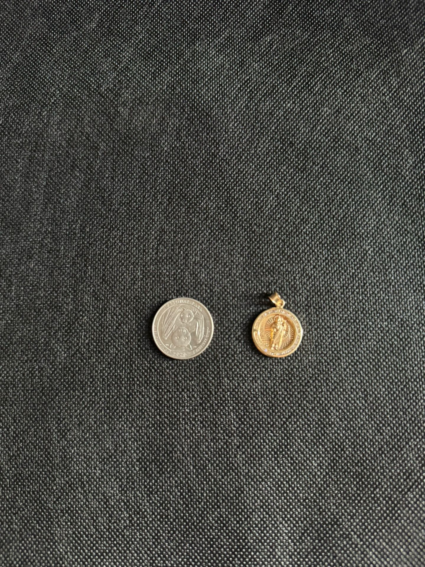 10K REAL GOLD VIRGIN MARY PENDANT