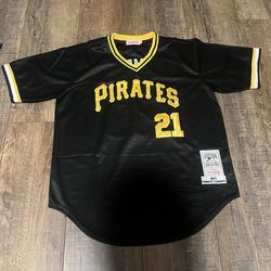 Vintage Roberto Clemente Jersey