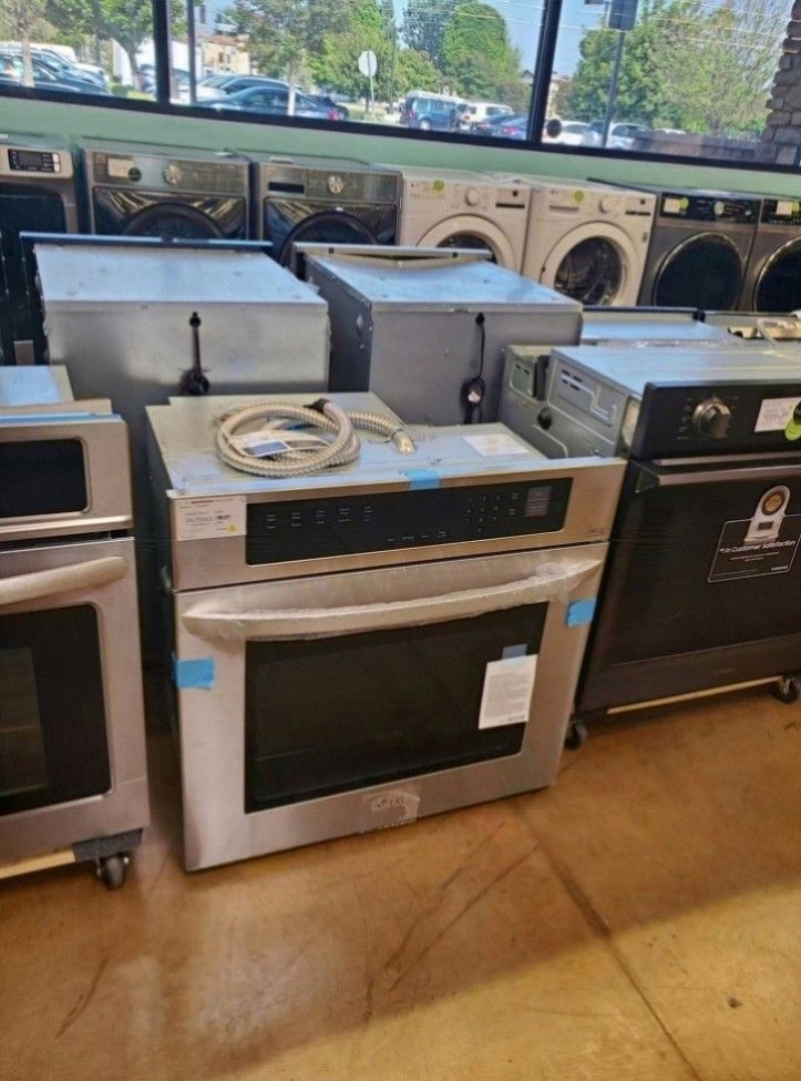 LG 30" Electric Wall Oven