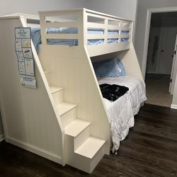 Must Go!! Pottery Barn Twin Over Full Bunk Bed.. Pick Up Only