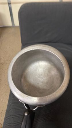 Pressure cooker