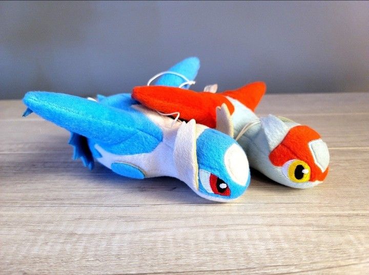 2015 Pokémon Latias and Latios Plush