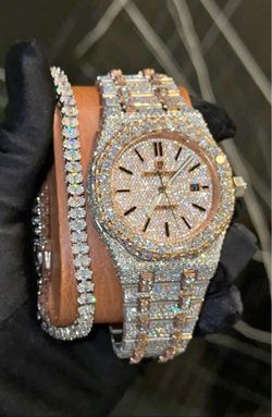 AP WATCH