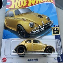 2024 Hot Wheels Transformers Bumblebee  Gold HW Screen Time 9/10 186/250