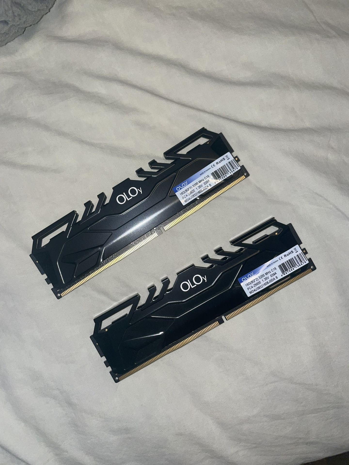 DDR4 RAM 16GB (8G*2)
