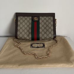 Chain Crossbody – New With Tags