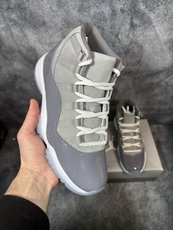 Jordan 11 Cool Gray Size 8.5 