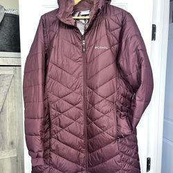 Like new long Columbia jacket