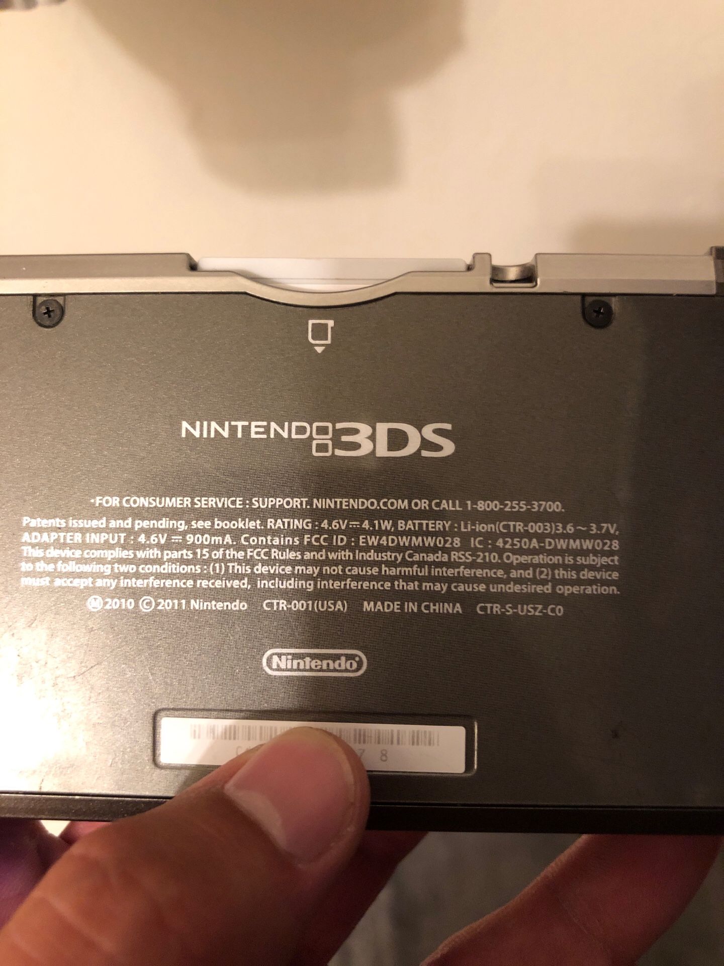 Nintendo 3ds for sale. Works and comes with game