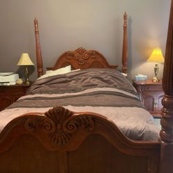 Wooden bed king size