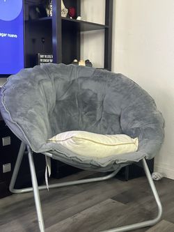 Moon chair grey