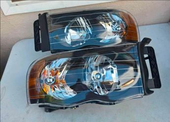 02-05 Dodge Ram Headlights Luces Micas Calaveras Faros Faroles Focos Headlamps
