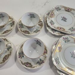 Japanese Porcelain Tea Set 