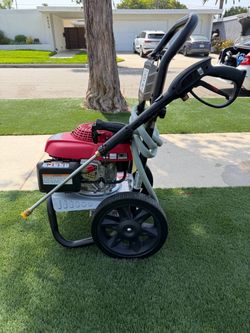 2800 PSI Simpson Honda Motor Pressure Washer