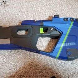 Borderlands 3 Replica Mali wan Pistol Brand   New In Box