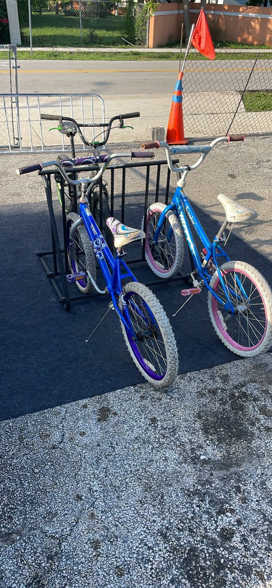 Kids Bikes Used Some Rust ALL WORKING DELRAY BEACH
