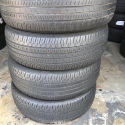 225/60/r18 DUNLOP GRANDTREKPT20 All Four (4) tires 