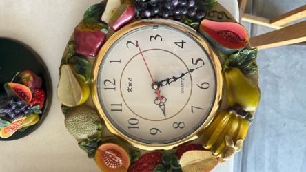 Fruit Clock