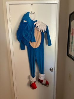 Sonic the hedgehog Costume Kids Size 6-7 Comic-Con style  (Excellent Condition!)