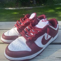 Nike Dunk Low Team Red