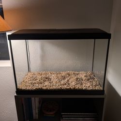 28 Gal Fish Tank Aquarium