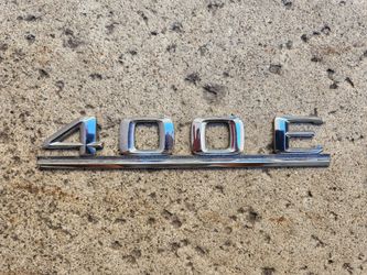 Mercedes Benz 400E Trunk Emblem