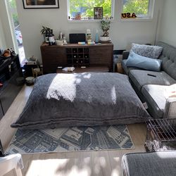 Lounge & Co Crash Foam Pillow / Oversized Floor Lounger – Gray