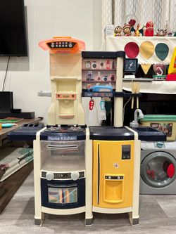 Pretend kitchen playset for kids