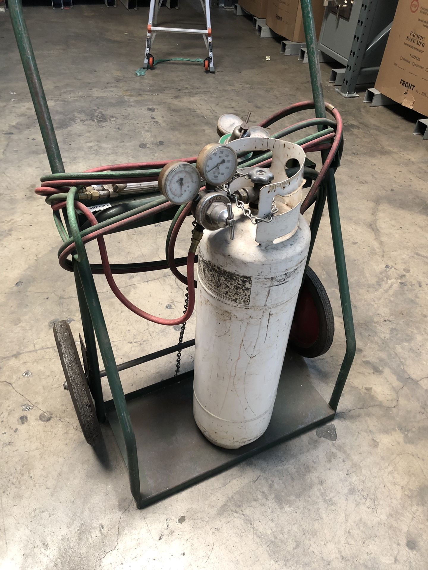 Smith cutting torch and heat torch kit w/ tank and Anthony Cart for