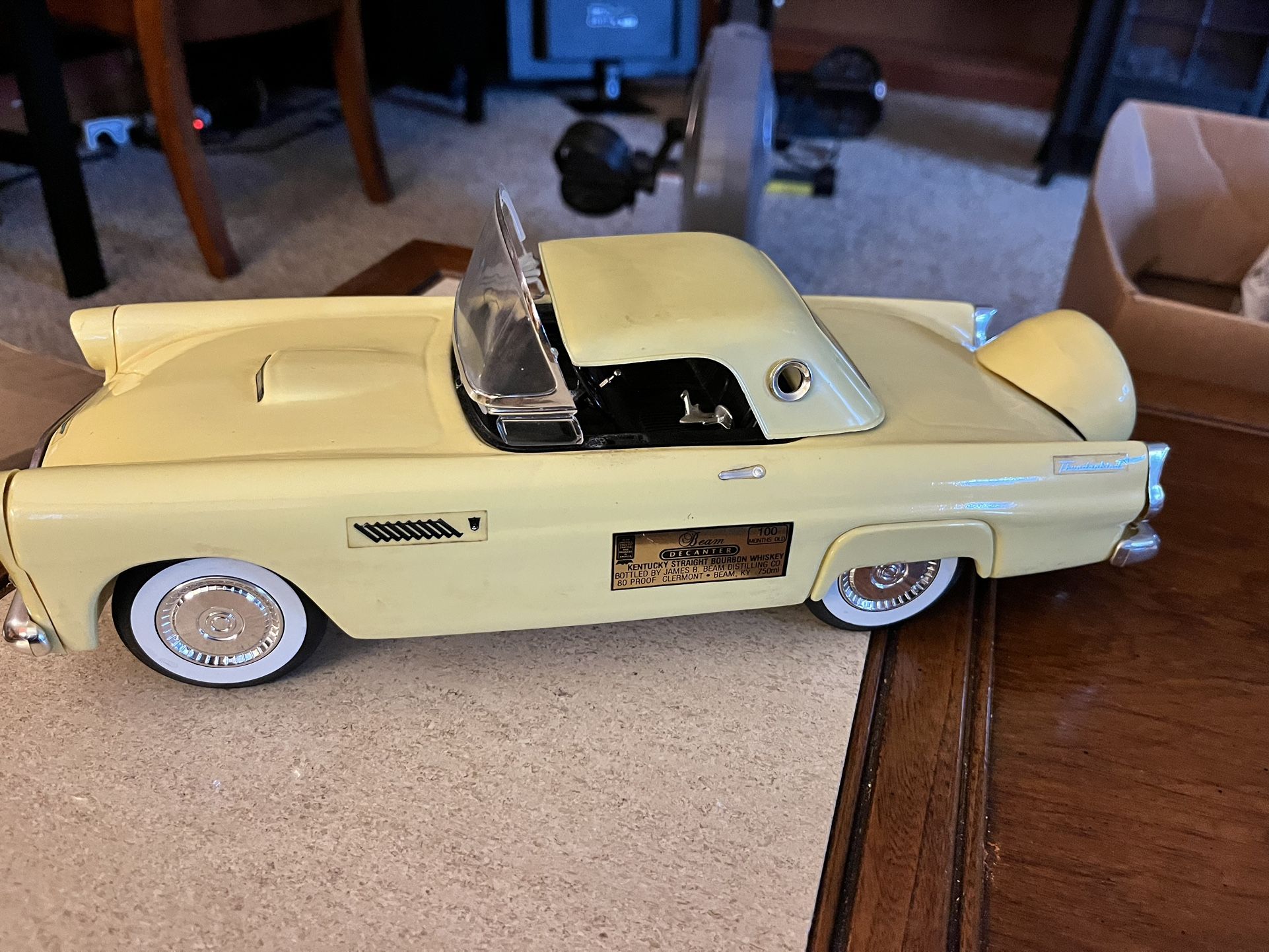 Jim Beam yellow  1956 Ford THUNDERBIRD Car Empty Decanter