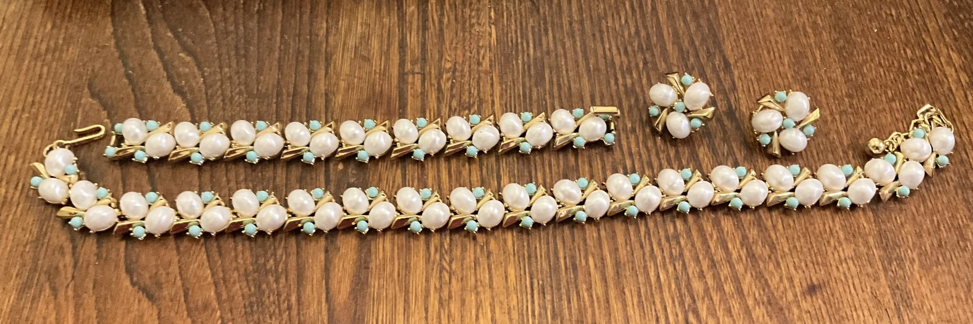 Vintage Crown Trifari 1959 Southampton Turquoise Set