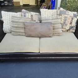 Used Extremely Comfortable Coach Pick Up 