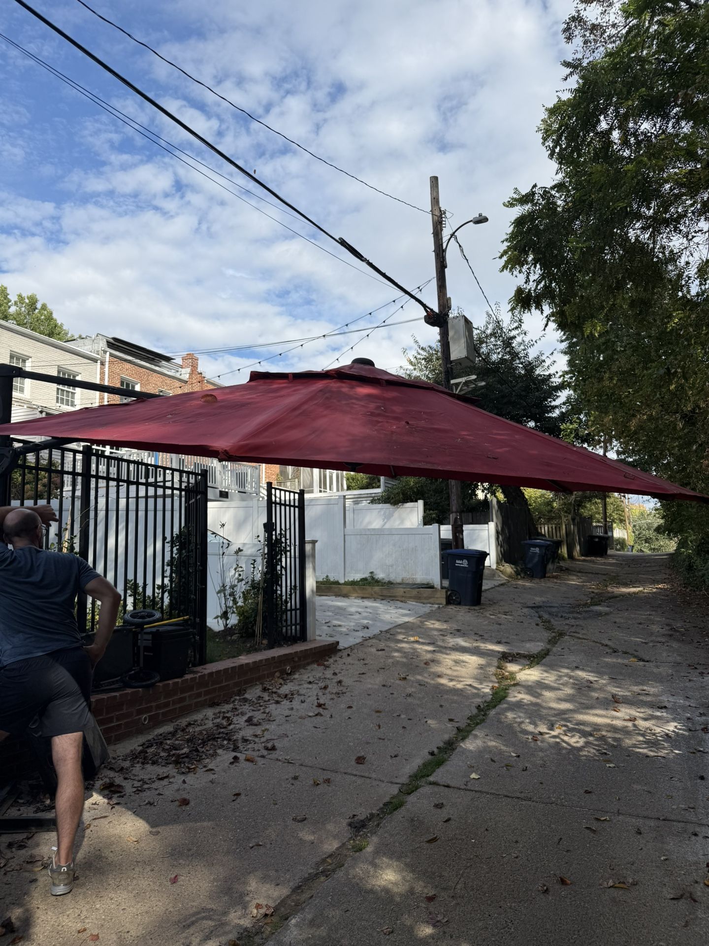 Cantilever umbrella 10 Ft Diameter