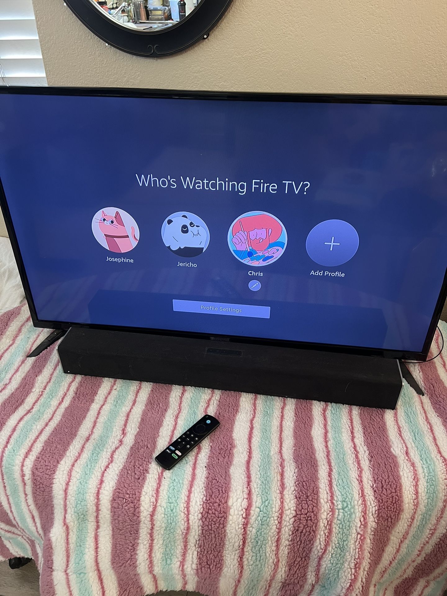 Westinghouse 32 inch TV with Vizio Soundbar and Firestick