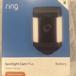 RING Spotlight Cam plus OUTDOOR