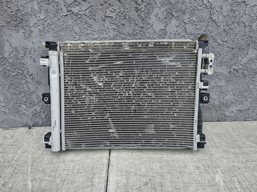 Chevrolet Corvette Z06 2014 2015 2016 2017 2018 2019 Radiator Ac Condenser