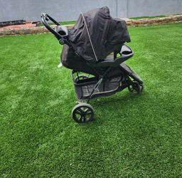 BABY TREND EZ RIDE  STROLLER CARSEAT & BASE