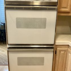 FREE 30” Double Oven Electric 
