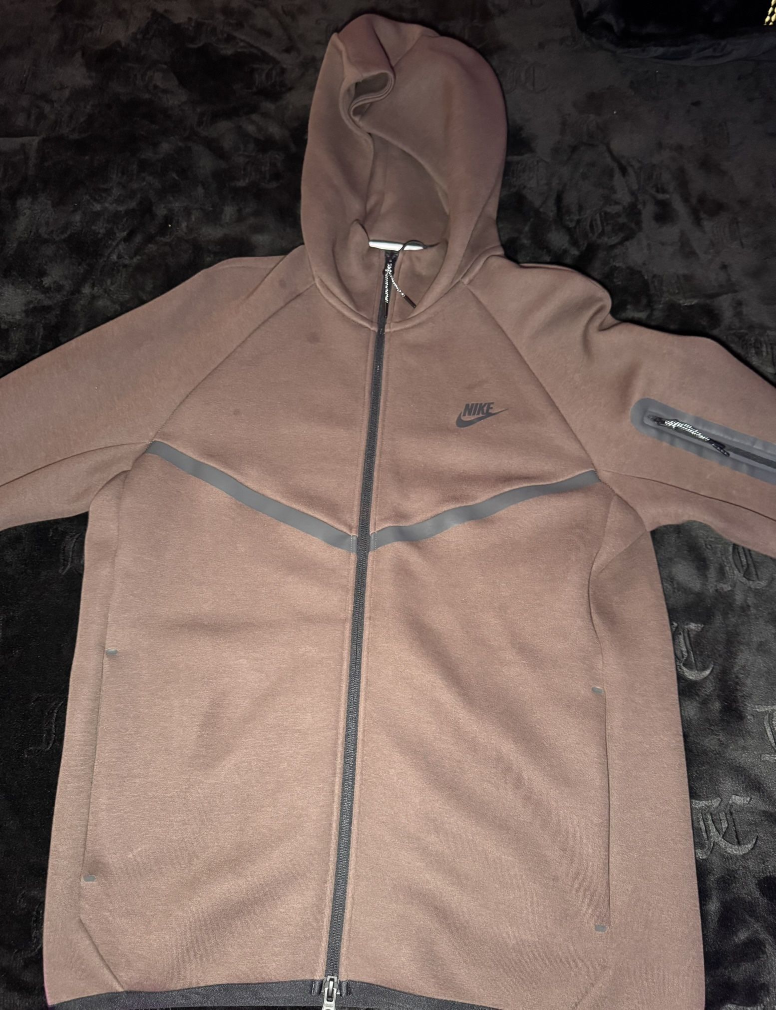 Nike Tech Fleece Full-Zip Windrunner Hoodie